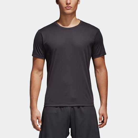 New Adidas Mens Freelift Climachill Tee Gray Size Small - Picture 1 of 15